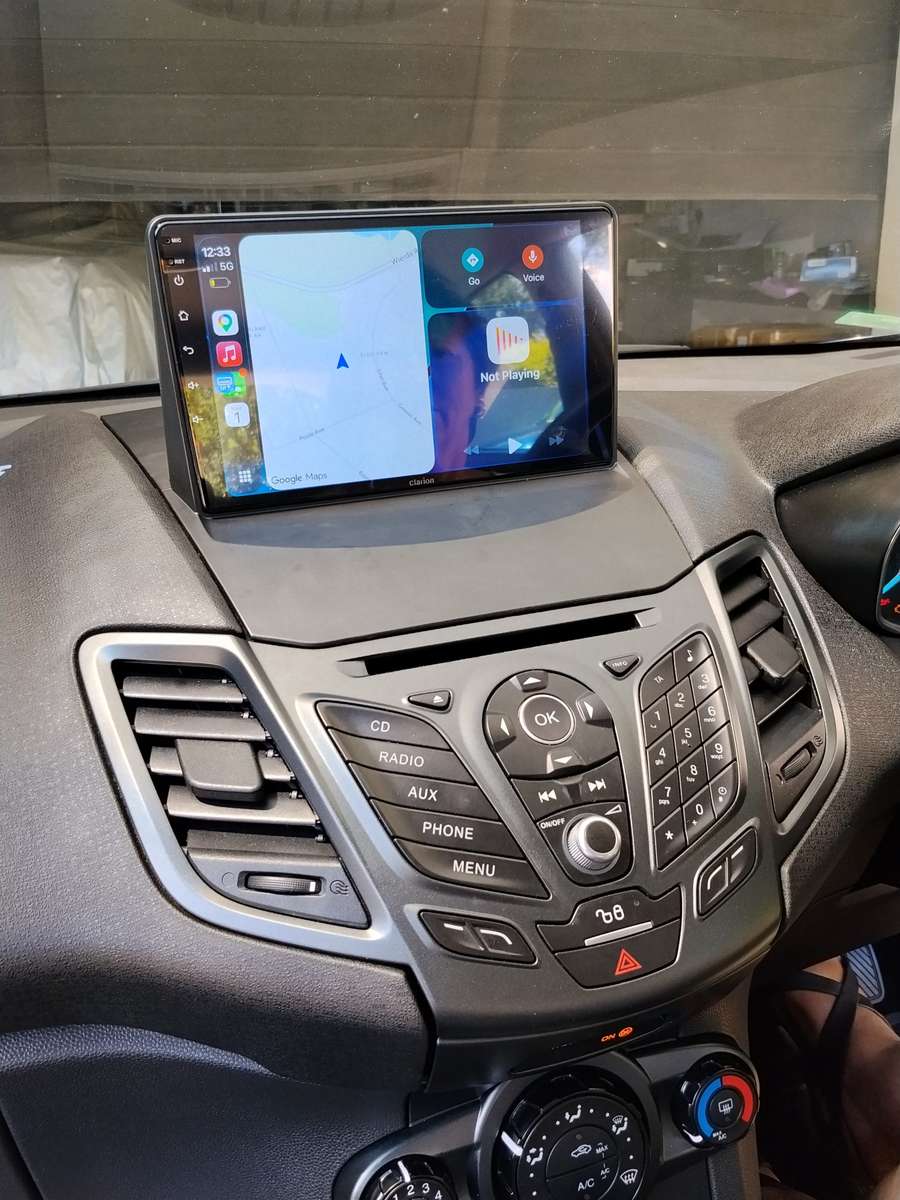 Ford Fiesta 2009-2017 (JVC) Oem Replacement 9 inch Android Auto/Apple Carplay