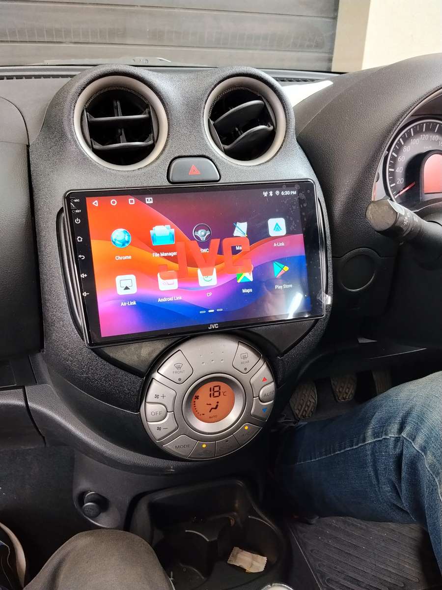 Nissan Micra 2010-2013 Oem Replacement Radio 9 inch Android Auto/Apple Carplay