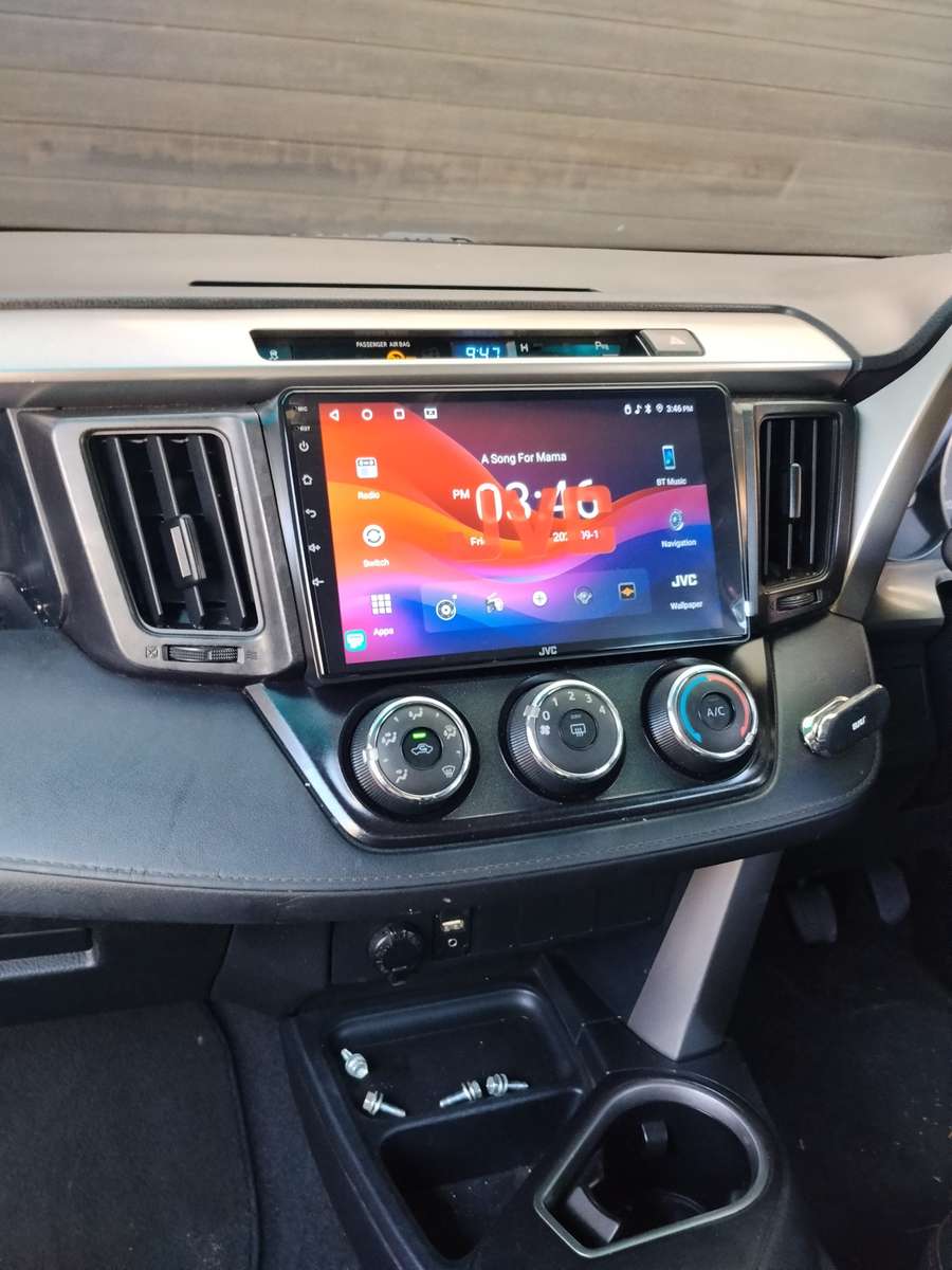 Toyota Rav 4 2013-2017 (JVC) Oem Replacement Radio 9 inch Android Auto/Apple Car Play
