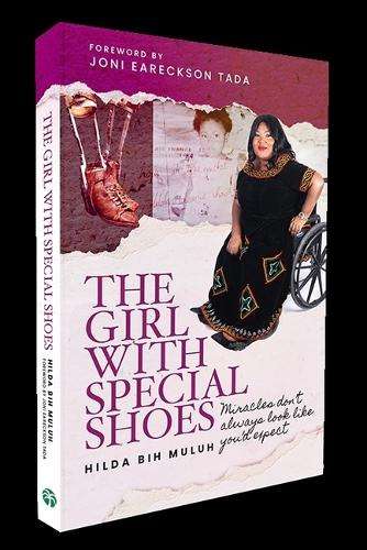 Girl with Special Shoes - N