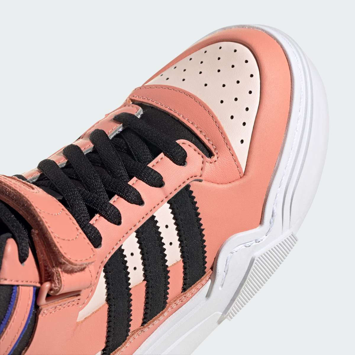 adidas Women's FORUM BONEGA Wonder Clay / Core Black IG0265 Size UK 6 (SA 6)