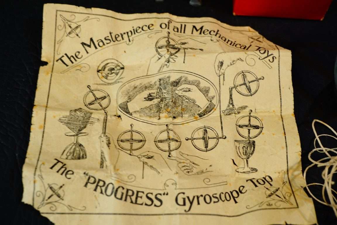 Vintage Progress Gyroscope Top British Made Blackpool with Box
