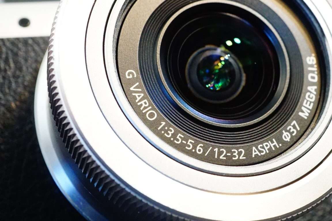 Panasonic DMC-GF7 LUMIX Camera with 12-32mm Lens Mirrorless Digital Camera Kit
