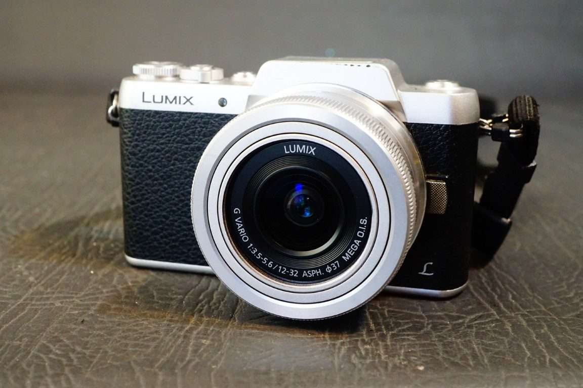 Panasonic DMC-GF7 LUMIX Camera with 12-32mm Lens Mirrorless Digital Camera Kit