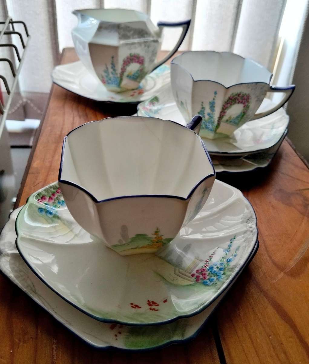 Shelley Garden Pattern Porcelain Tea for 2
