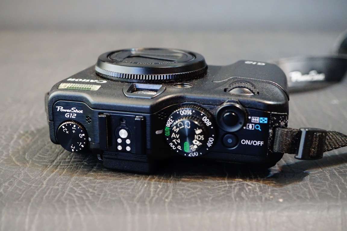 Canon PowerShot G12 10MP 5x Optical Zoom Digital Camera