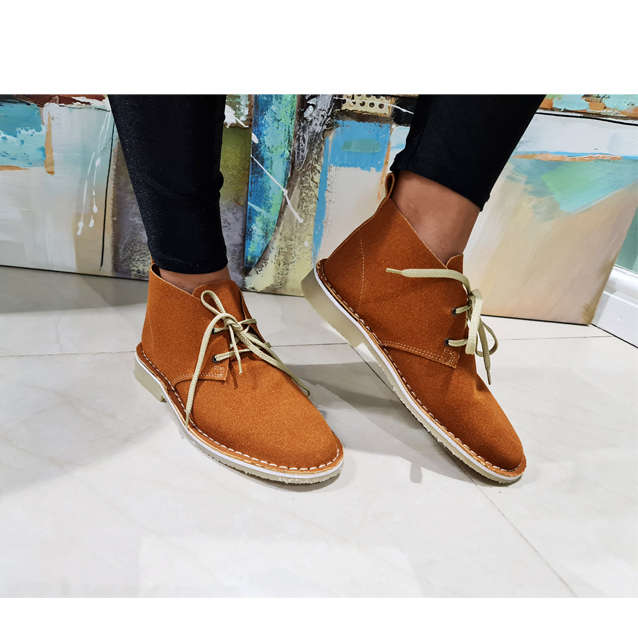Ladies Vellie | Rust Suede ( BIG MAKE )Size 6 8 left
