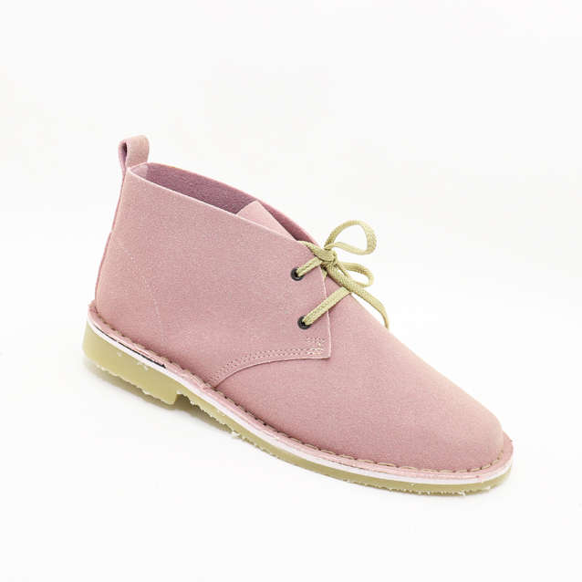 Ladies Vellie | Pink Suede ( BIG MAKE ) Size  7 left