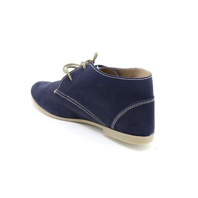 Ladies Soft Genuine Leather Vellie size 9 left