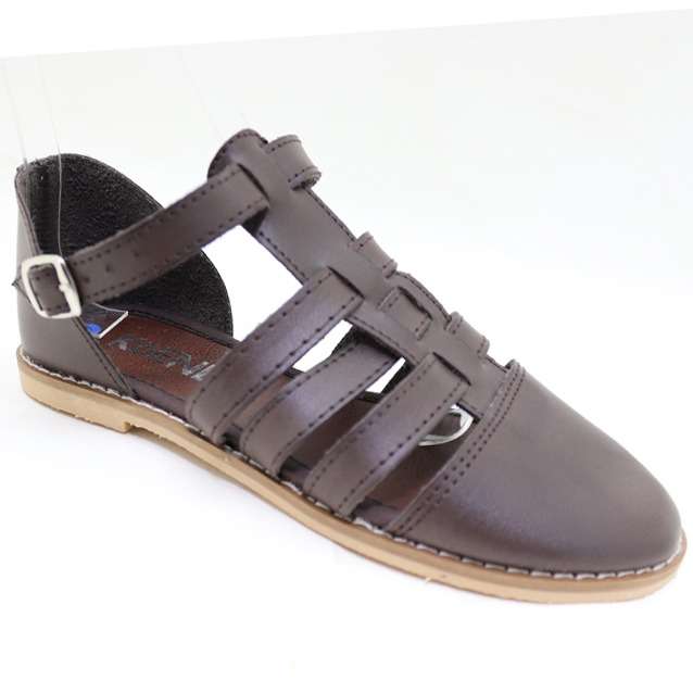 Ladies sandal- Grandpa Style  -Size 7 Left