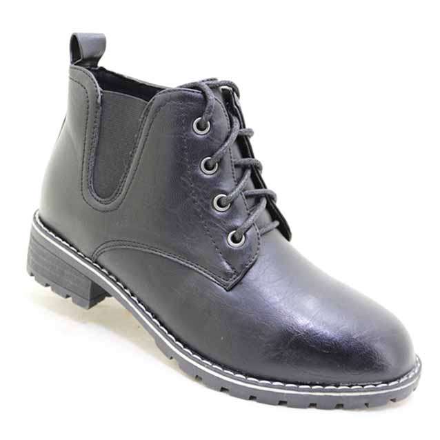 Woman's Lace-up Ankle Boot 4 5