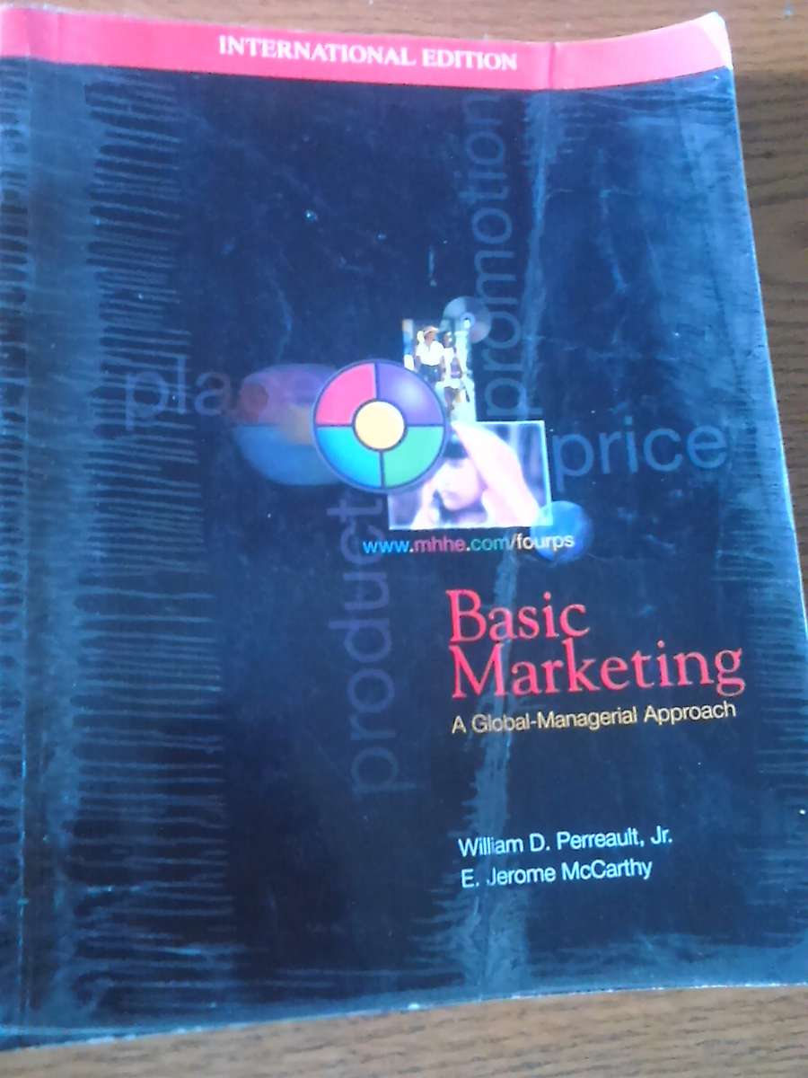 Perreault and McCarthy - Basic Marketing A Global-Managerial Approach Paperback