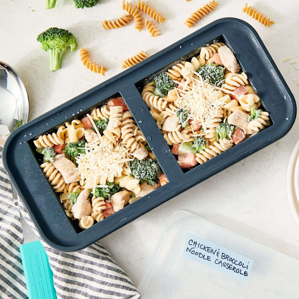 2 Cup Silicone Food Storage Tray With Lid