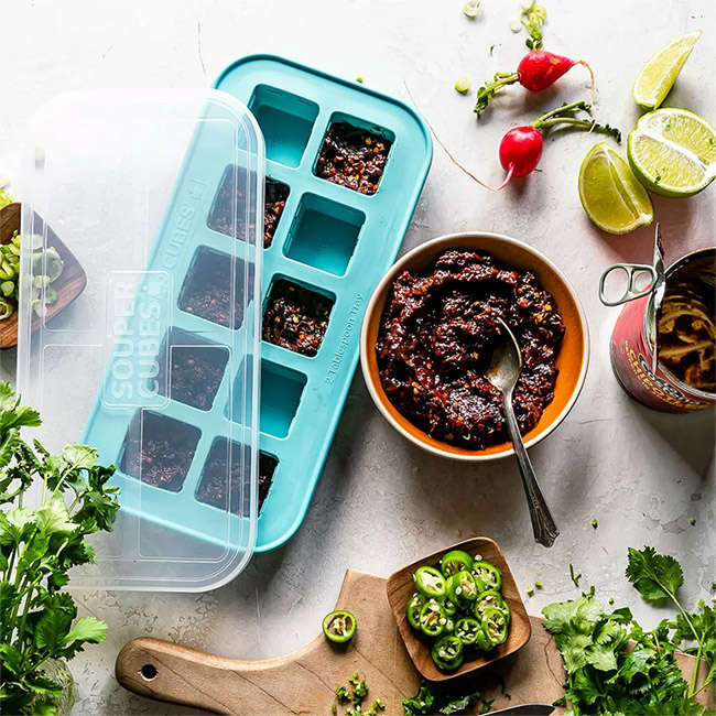 2 Tablespoon Silicone Food Storage Tray With Lid