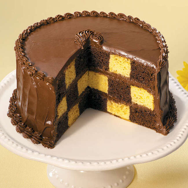 Round Checkerboard Cake Set