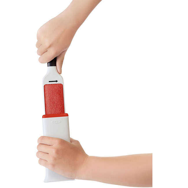 Good Grips Furlifter Self Cleaning Garment Brush