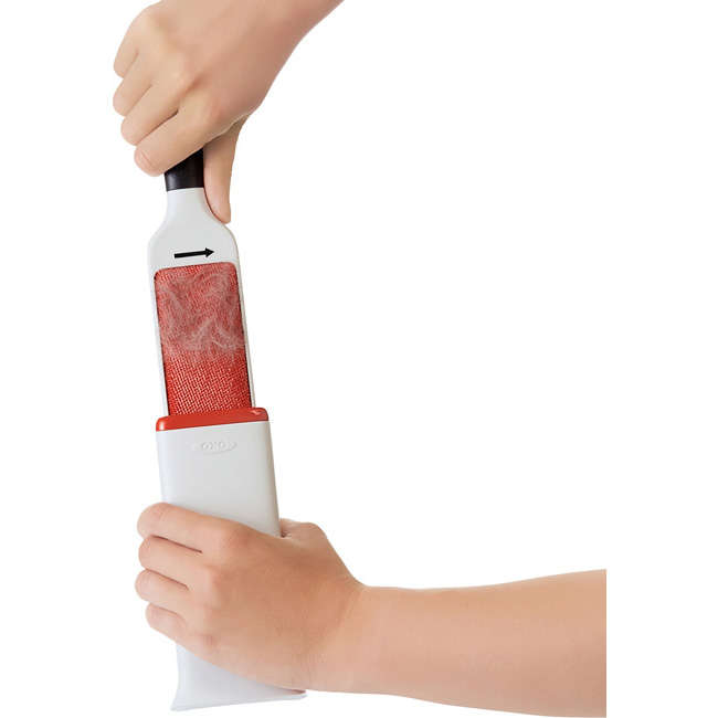 Good Grips Furlifter Self Cleaning Garment Brush