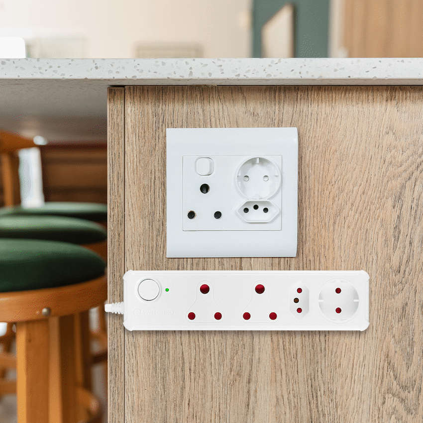 Switched 4-Way Medium Surge-Protected Multiplug 0.5m Cord - White