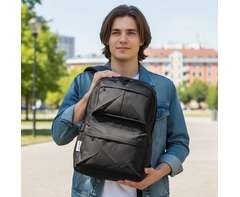 Comet Laptop Backpack & USB Port
