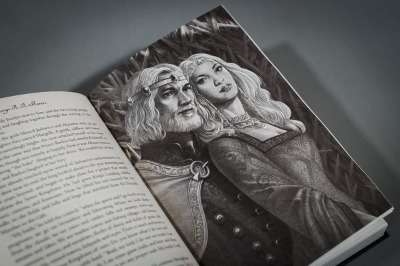 Fire and Blood: 300 Years Before A Game of Thrones (A Targaryen History # 1) (2018)