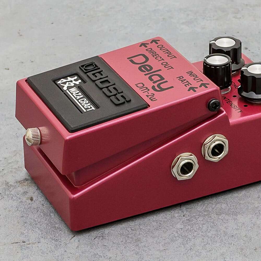 Boss DM-2W Waza Craft Analogue Delay Effects Pedal