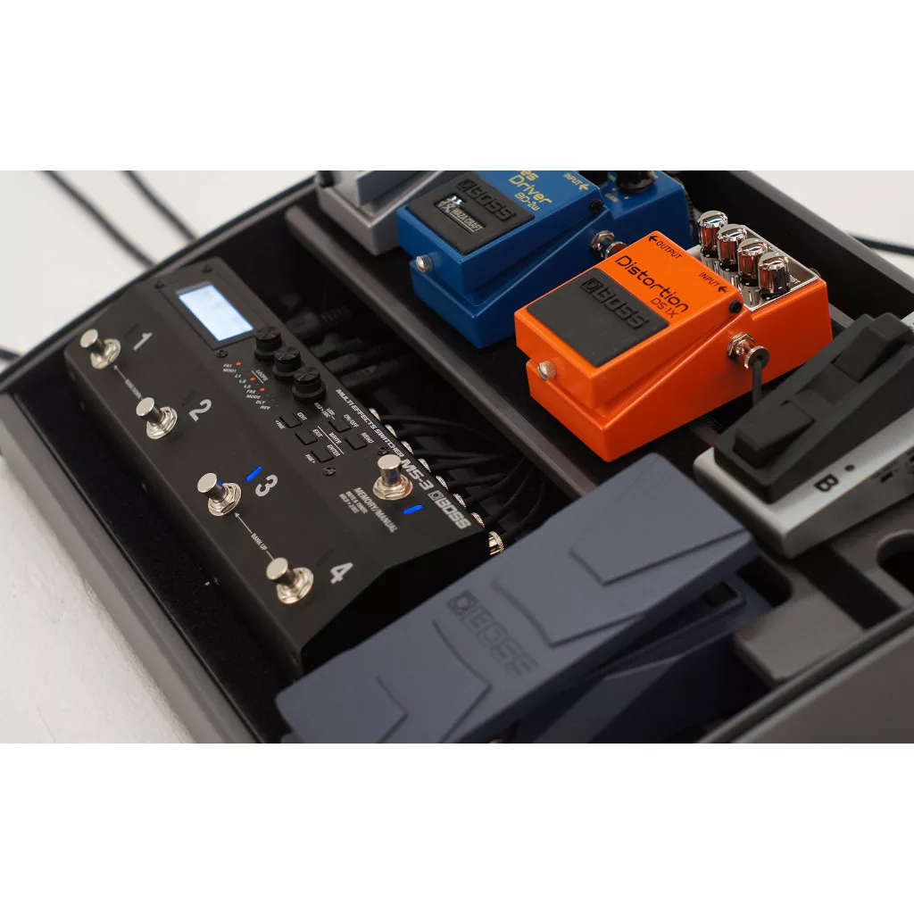 Boss MS-3 Multi Effects and Switcher Pedal (Open Box)