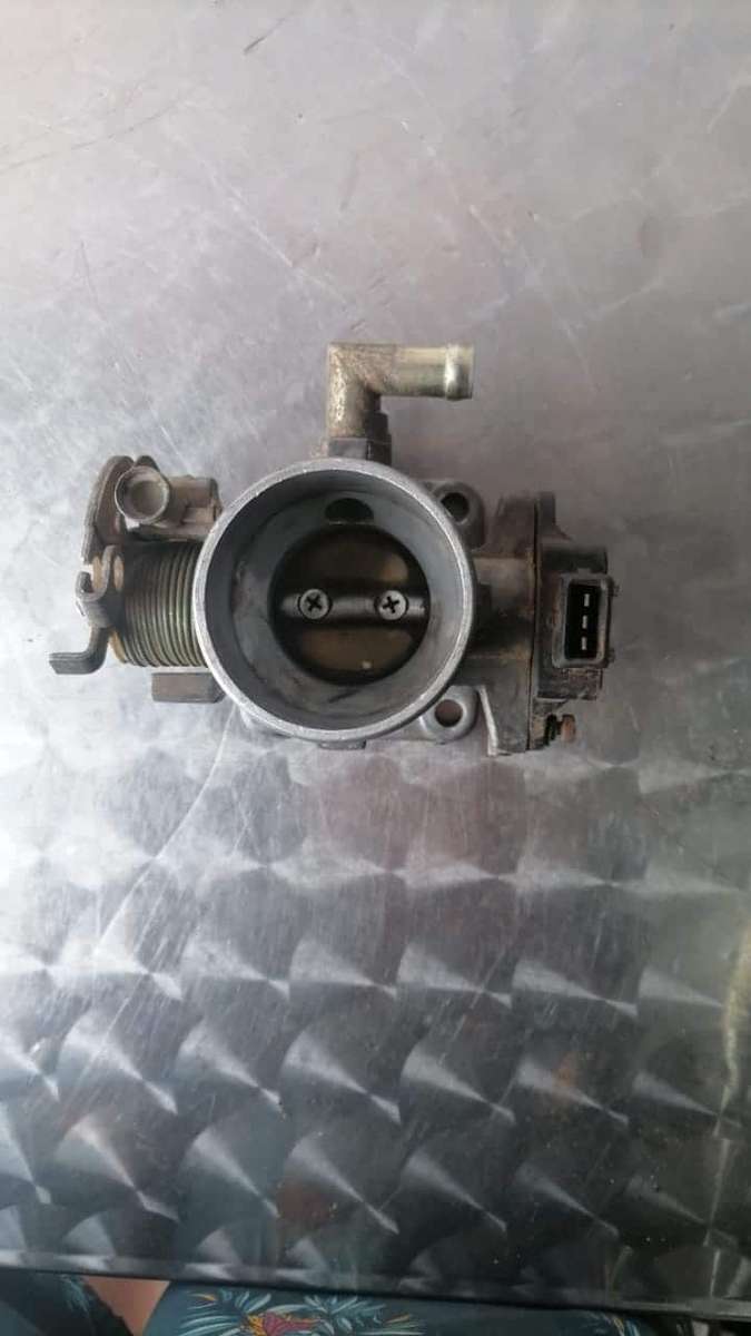 Nissan Throttle Body
