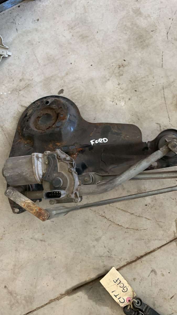 2006 Ford fiesta wiper motor