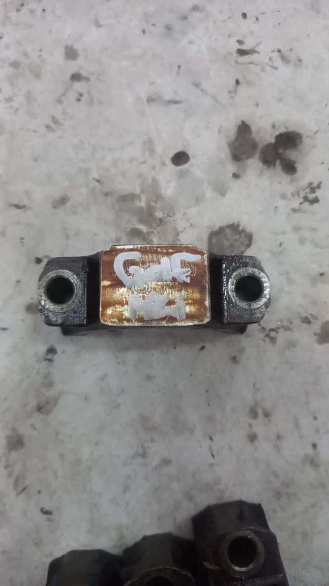 VW golf 1 conrod cap