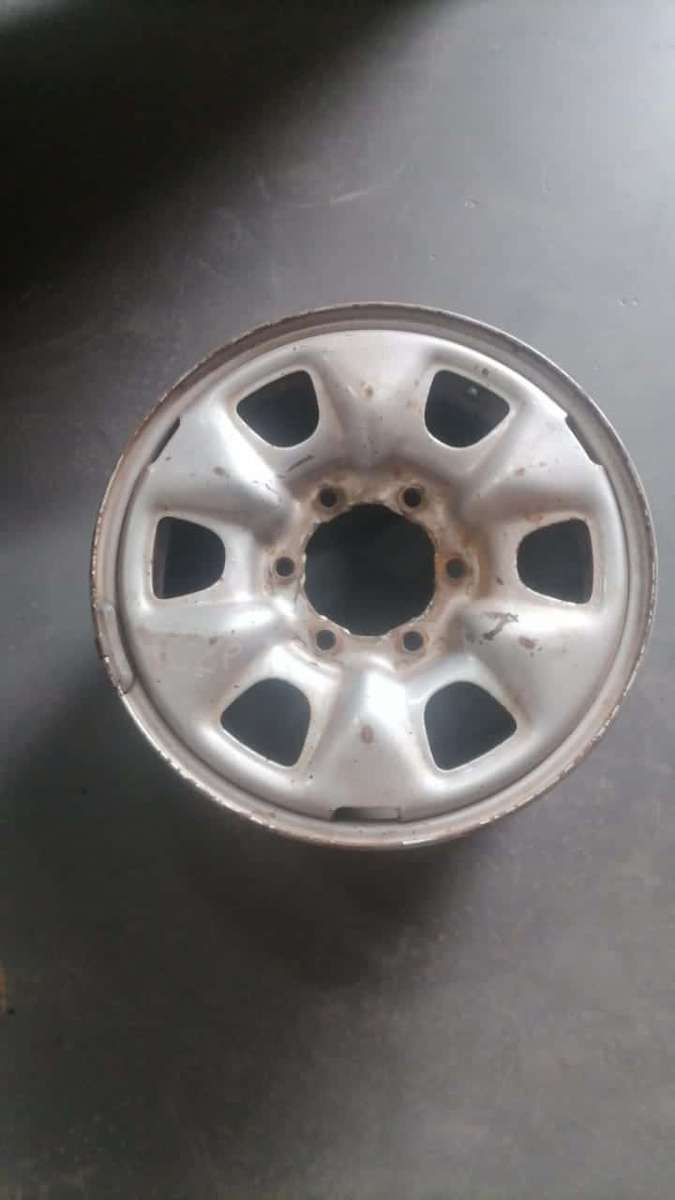 16" 6 Hole Bakkie Rim