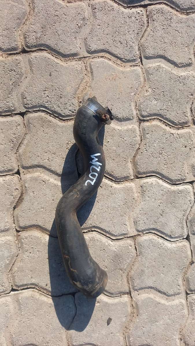 Mercedes W202 C180 Kompressor Water Pipe