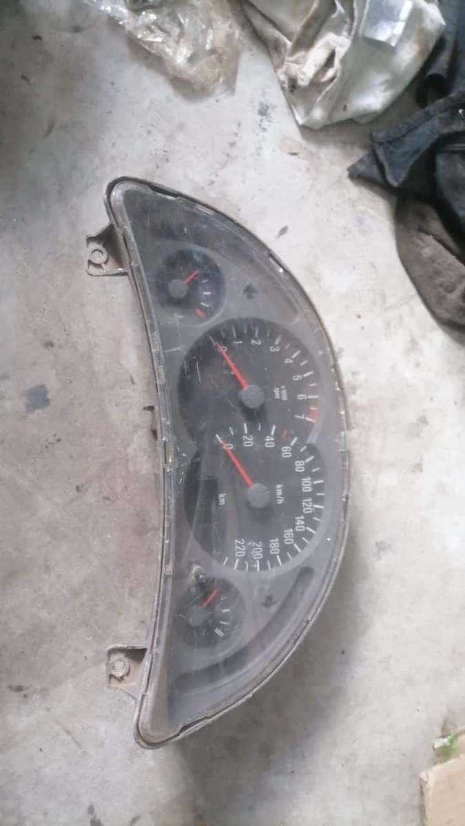 Opel Corsa Gamma Cluster