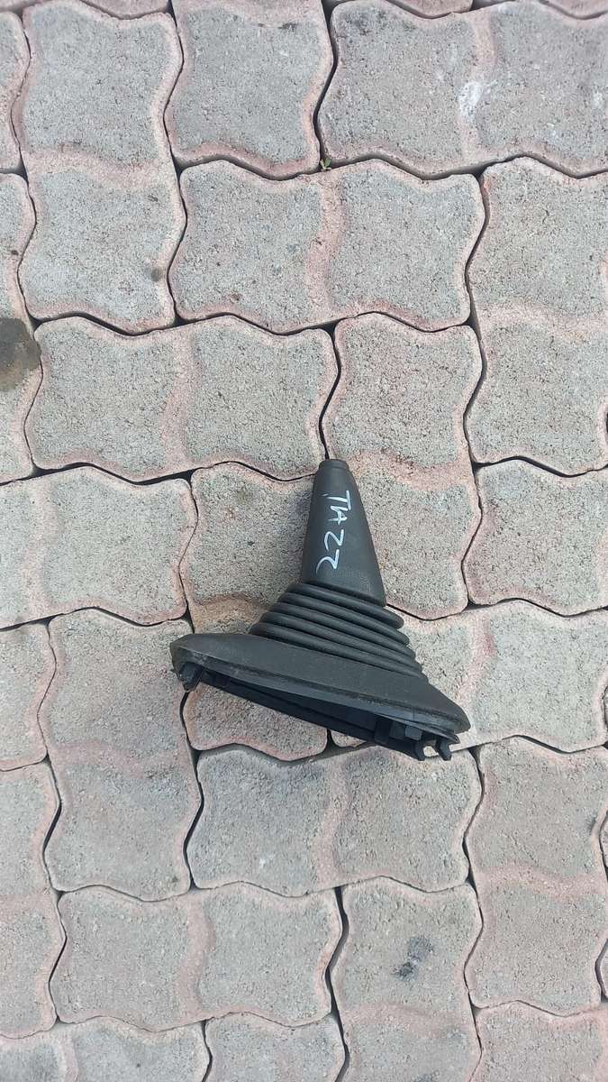 Toyota Tazz gear lever pouch