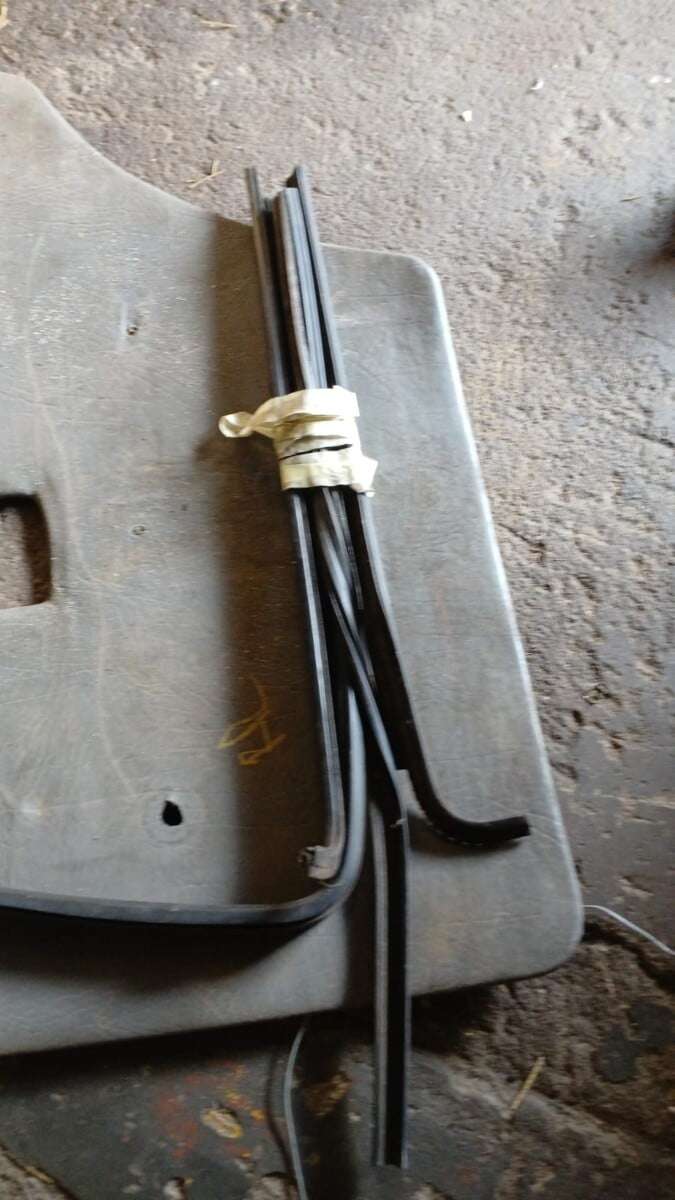 VW Golf 1 Window Rubbers