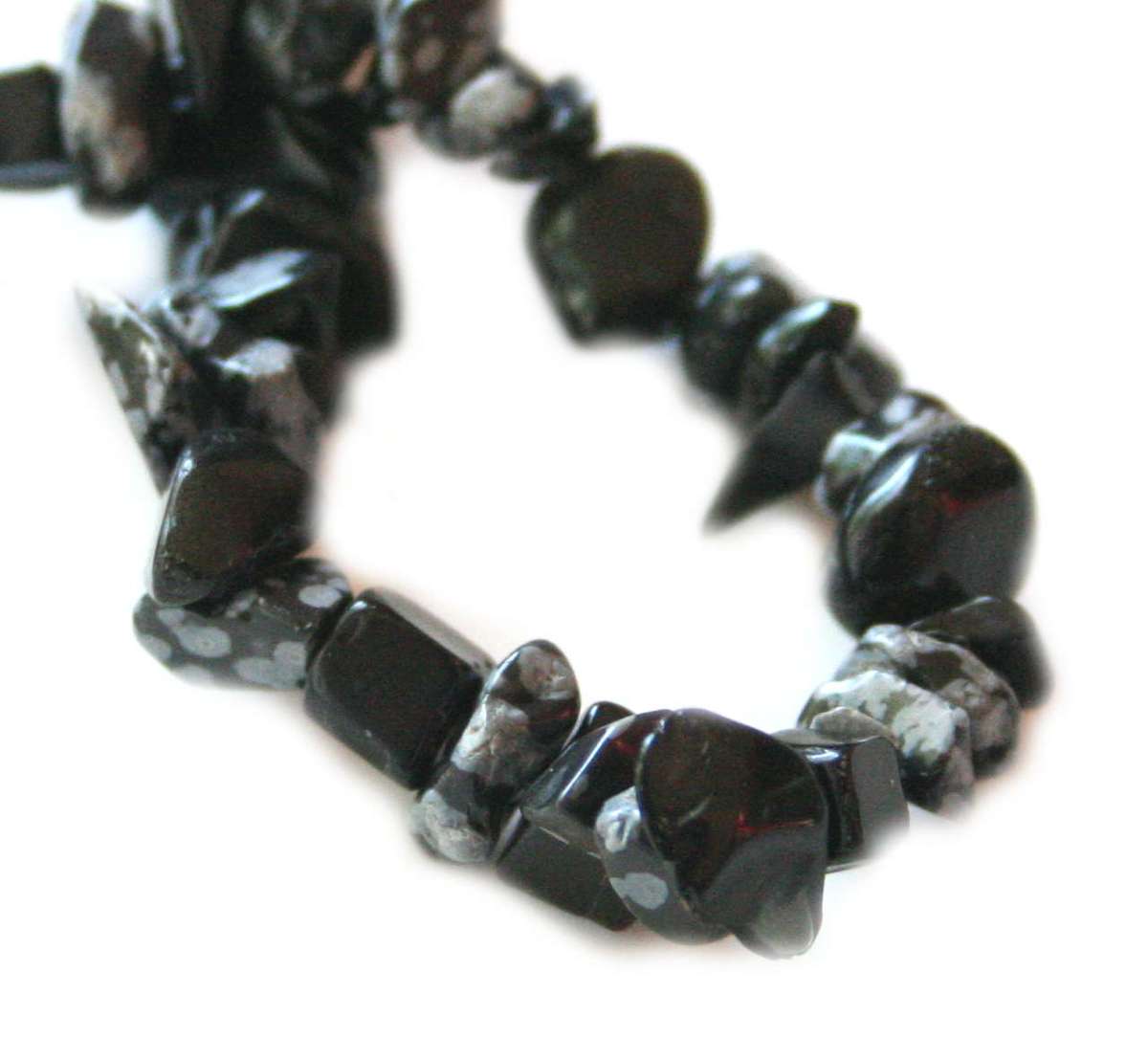 Snowflake Obsidian Chip String 80 cm
