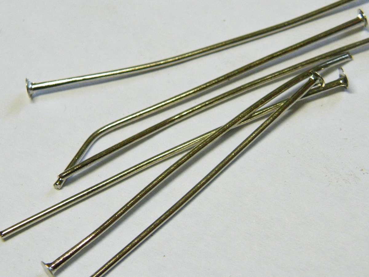 50x headpins, 30mm, base metal