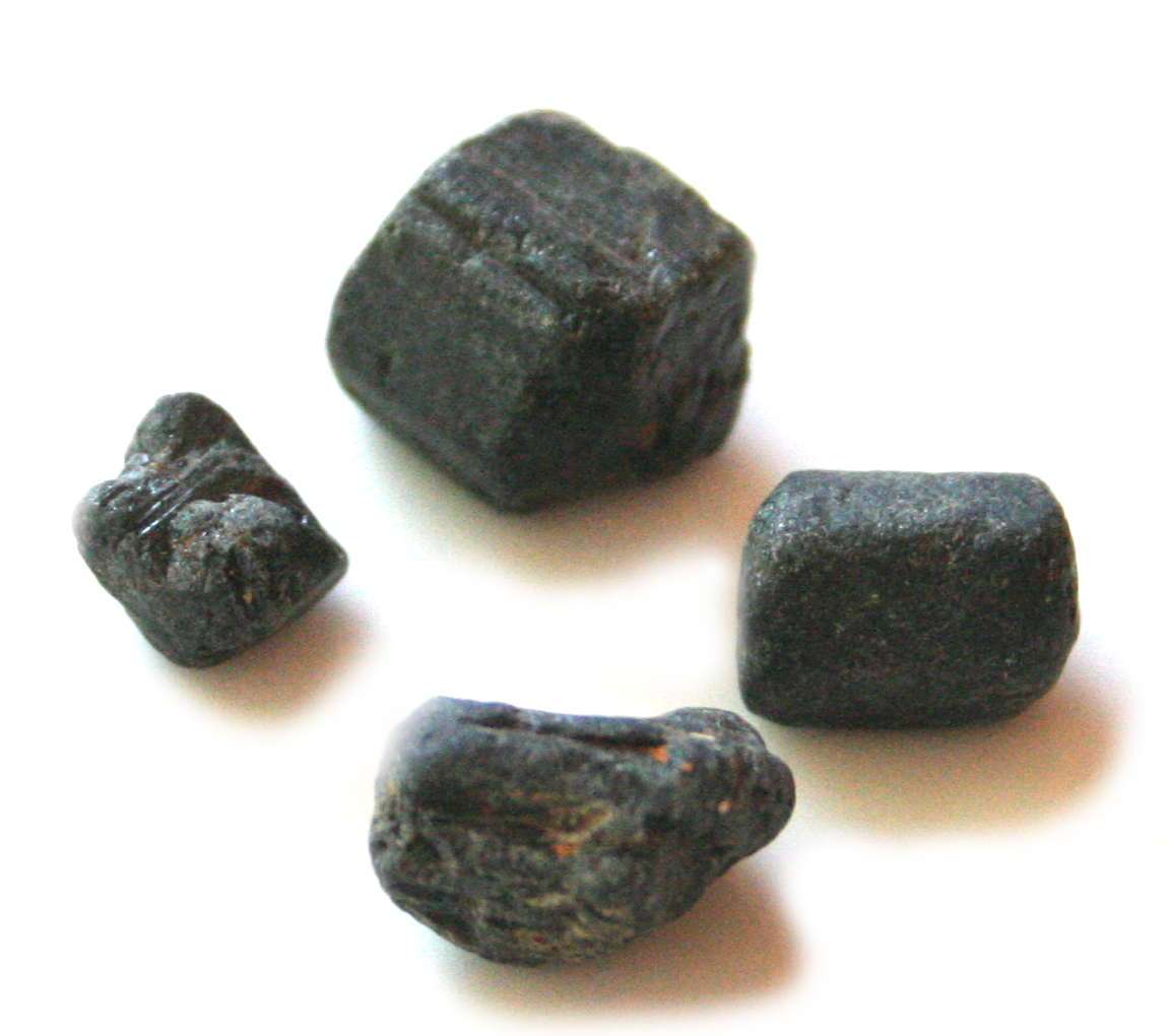 Black Tourmaline 5-10mm - Silver Hills 0.01kg