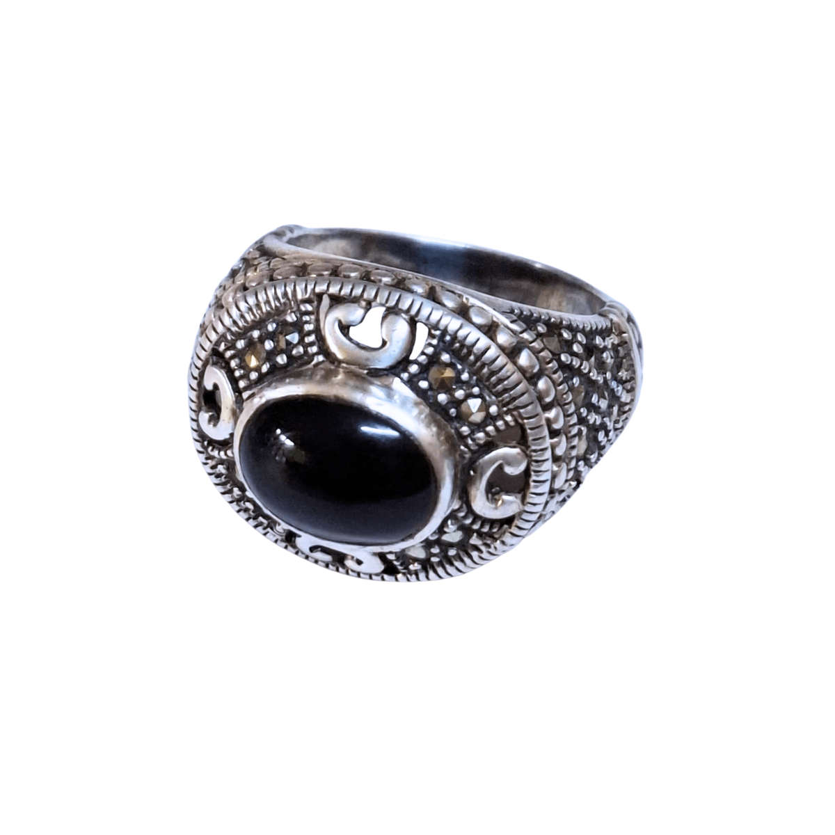 Ring w Onyx & Marcasite, in 925 silver, size 7