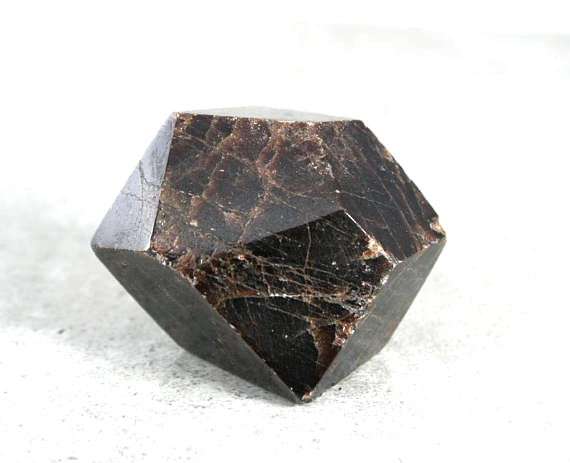 Rough well formed garnet 3-8mm