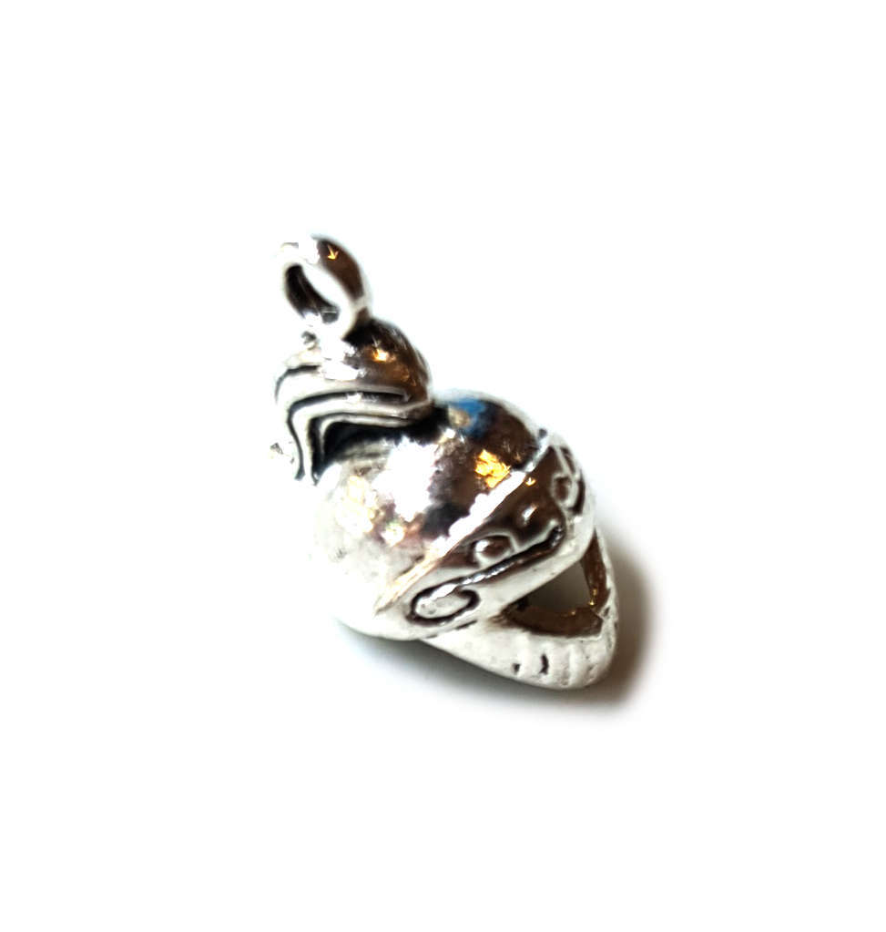 Armour of God helmet charm, 13mm