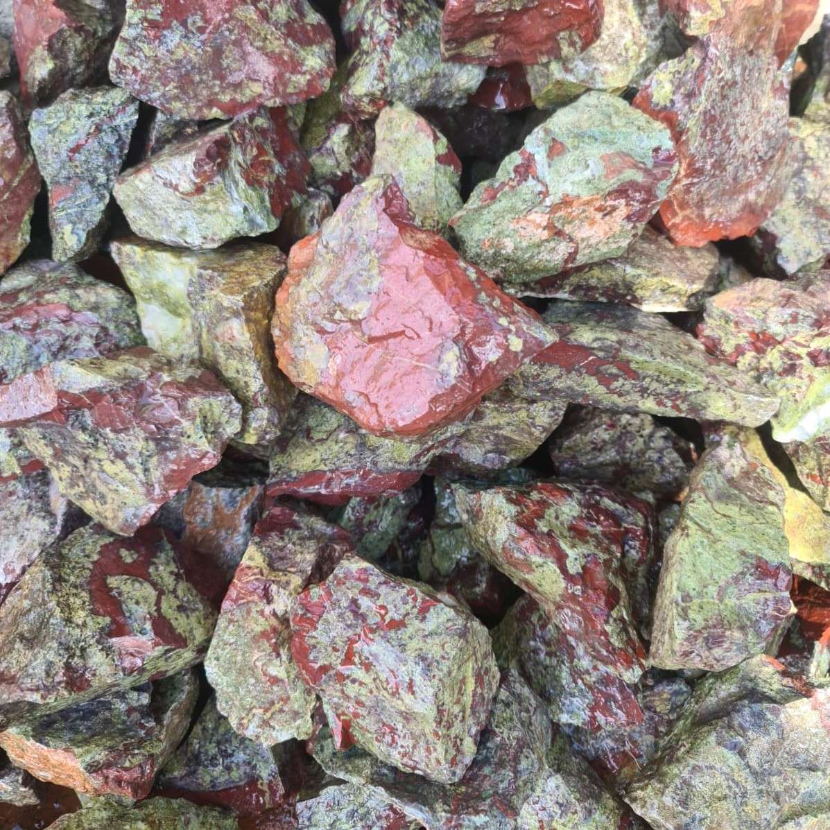 Rough dragonstone - per kilogram