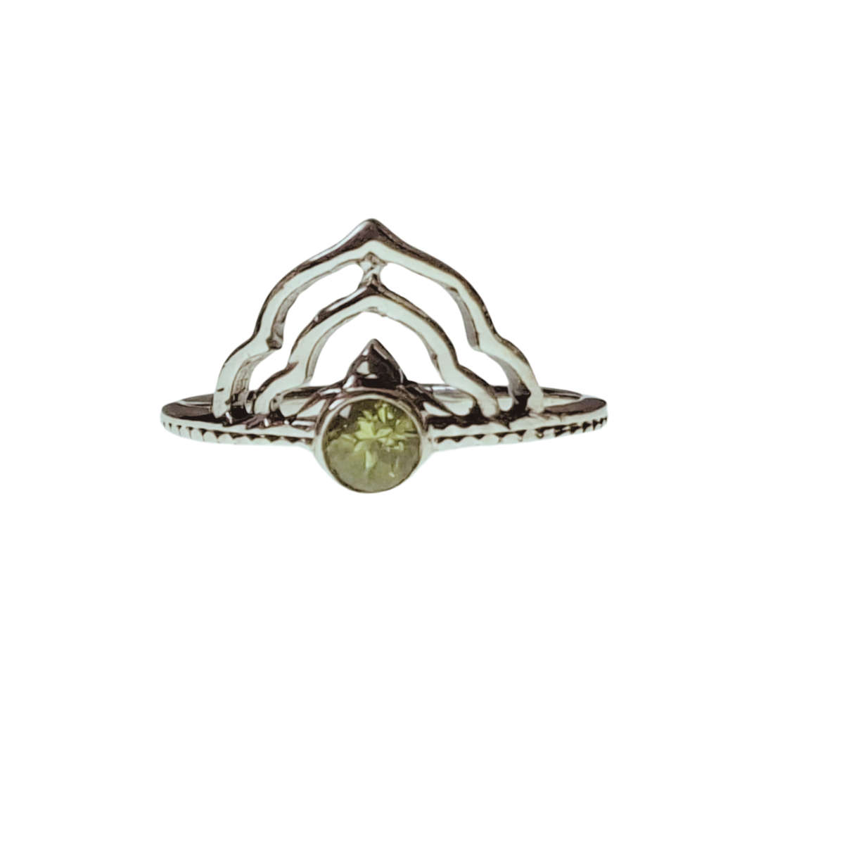 Peridot gemstone ring in 925 silver, Round, size 7
