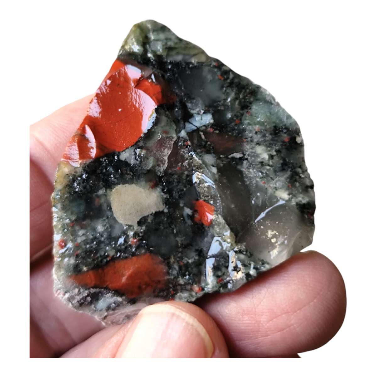 Rough Swazi Blood Stone. Aprox 4-5cm