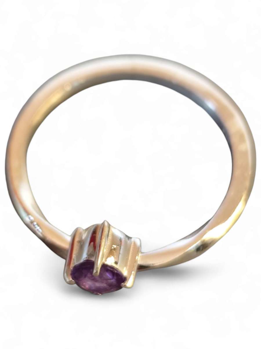 Amethyst ring in 925 silver, Round brilliant cut, size 6