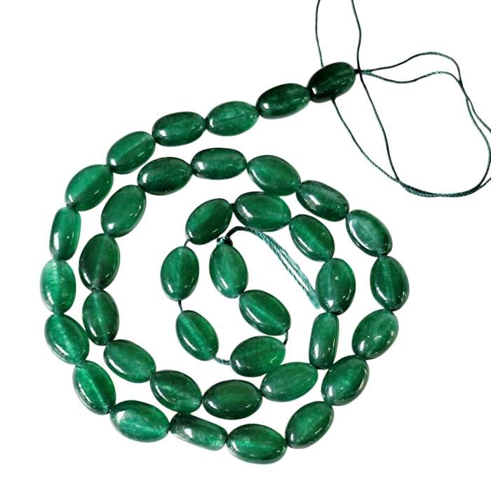 Emerald colour jadeite smooth oval shaped bead strand, 9 x 6.2mm, 37.5cm