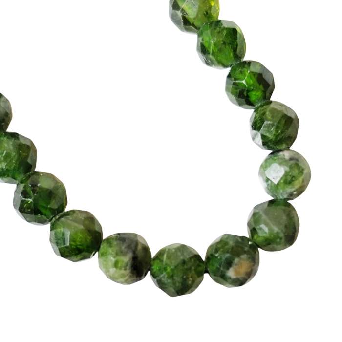 Green Diopside facet round shaped bead string, 5-5.4mm, 38cm