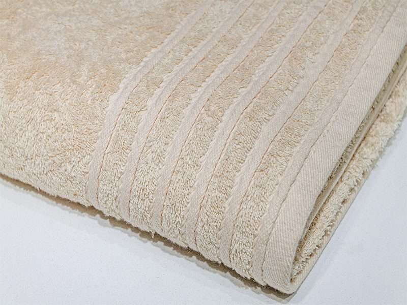 Bunty's Surplus Bath Sheet - Design 021