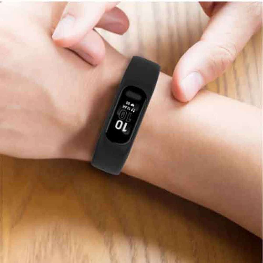 Adjustable Sporty Replacement Silicone Strap for Garmin Vivosmart 5