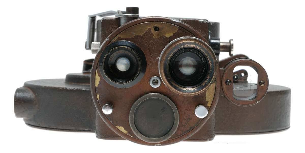 Victor 16mm cine camera Berthiot Cinor lenses 1.5/25mm Dallmeyer