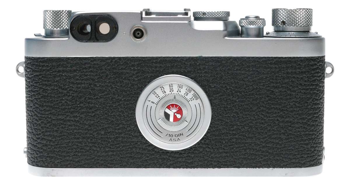 Leica IIIG camera body 35mm rangefinder Red scale Elmar f=5cm 1:3.5 lens